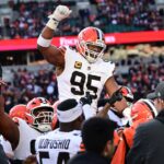 Garrett Makes Immediate Impact in Rams Defense Debut at First Training Camp Practice