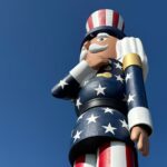 Minnesota Town Unveils World’s Tallest Nutcracker, Surpassing German Record