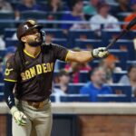 Tatis Jr. Stars With Leaping Catch and Two Homers as Padres Top Mets