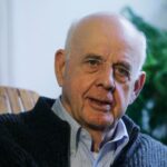 Wendell Berry, Kentucky-born author who advocated a simpler life, has died at 92