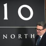 Prime Minister Burnham Opens Manchester Office to Decentralize British Power from London