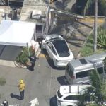 1 killed, several hurt after 91-year-old woman hits pedestrians in LA Trader Joe’s parking lot